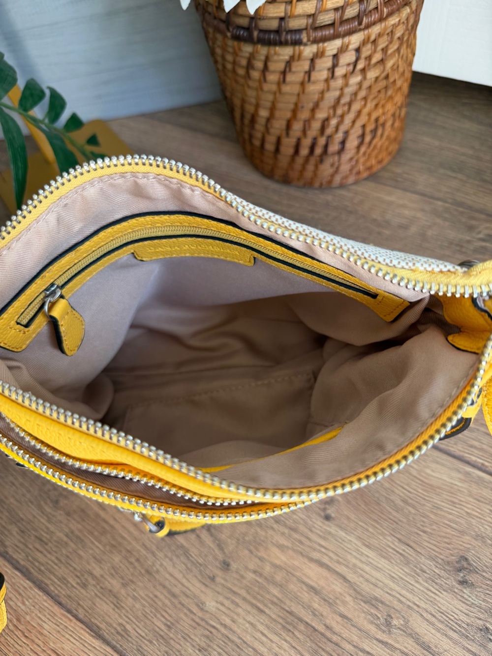 Dana Buchman VL Yellow Flower & Linen Crossbody Shoulder Bag - Picture 5 of 9